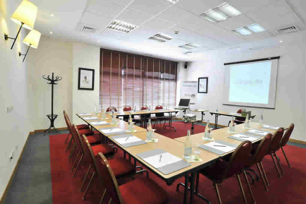 Travelodge Madrid אלקאלה דה הנארס מתקנים תמונה